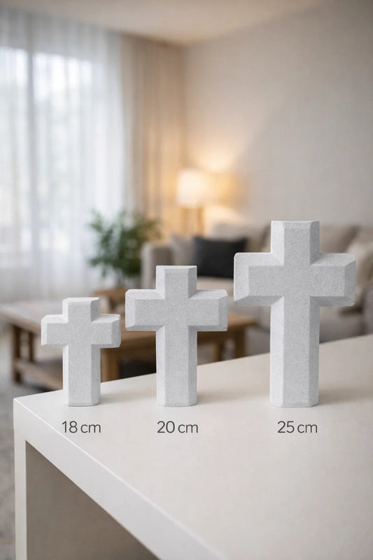 Moderne Kreuz-Vase in Marmoroptik